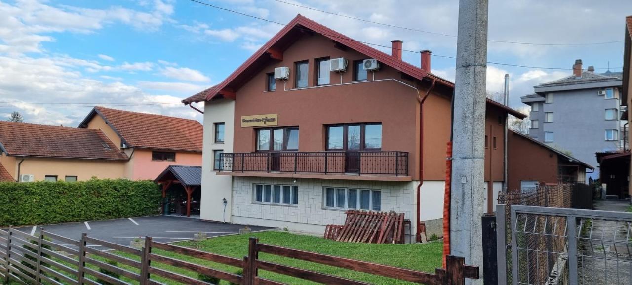 Prenociste-Sobe-Rooms-Aman Bihać Εξωτερικό φωτογραφία