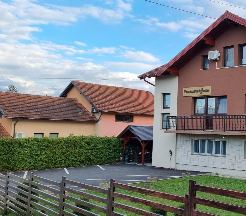 Prenociste-Sobe-Rooms-Aman Bihać Εξωτερικό φωτογραφία