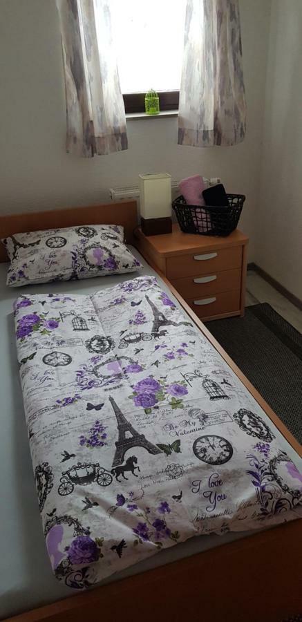 Prenociste-Sobe-Rooms-Aman Bihać Εξωτερικό φωτογραφία