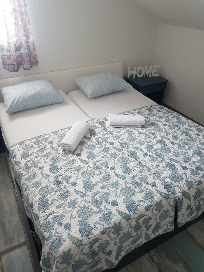 Prenociste-Sobe-Rooms-Aman Bihać Εξωτερικό φωτογραφία