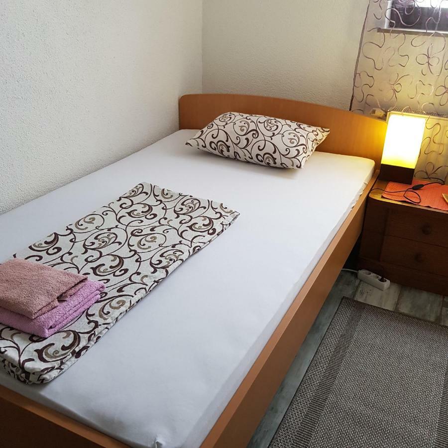 Prenociste-Sobe-Rooms-Aman Bihać Εξωτερικό φωτογραφία
