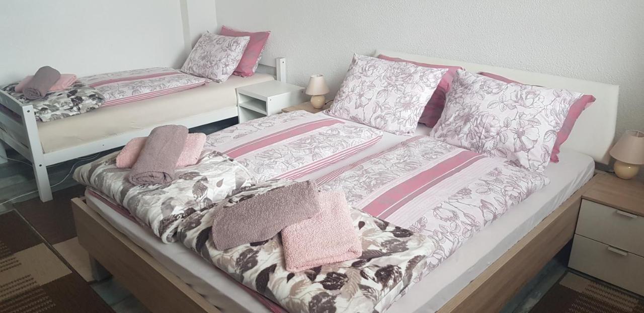 Prenociste-Sobe-Rooms-Aman Bihać Εξωτερικό φωτογραφία